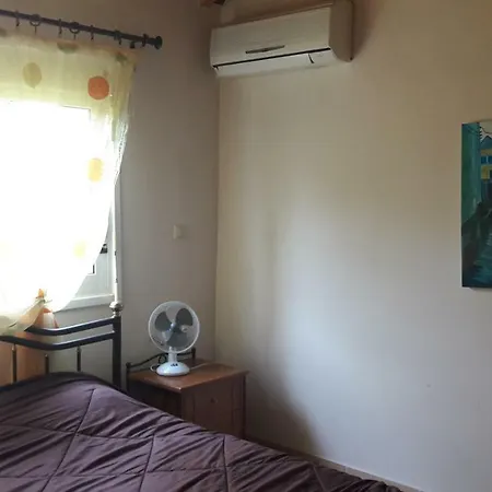 Holiday home Roses Loutraki (Corinthia)